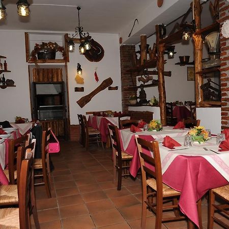 Al Fontanone Hotel Cecchina Kültér fotó