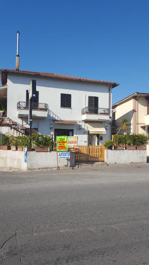 Al Fontanone Hotel Cecchina Kültér fotó